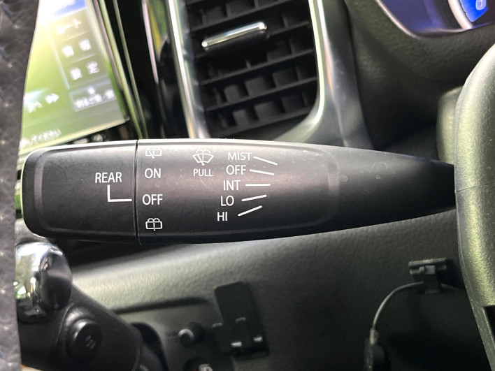 2013 Suzuki Spacia Custom DBA-MK32S (UW-69ef58918ff64)[10]