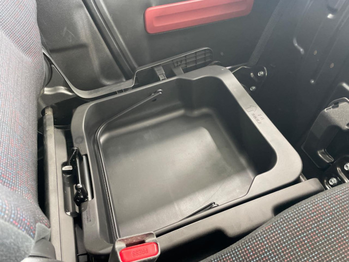 2023 Suzuki Spacia 5AA-MK53S (UW-69ef58933f8ce)[28]