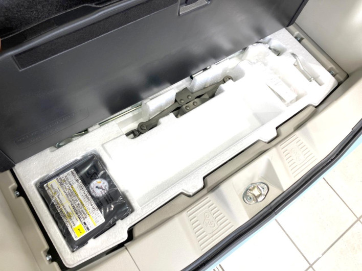 2020 Suzuki Spacia DAA-MK53S (UW-69ef58939292d)[8]