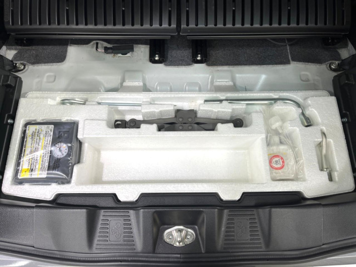 2021 Suzuki Spacia Gear 5AA-MK53S (UW-69ef589564fc7)[15]