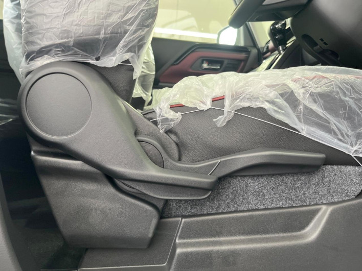 2025 Suzuki Spacia Custom 5AA-MK94S (UW-69ef589786c7f)[23]