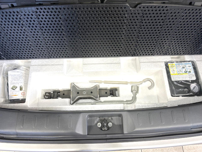 2014 Suzuki Hustler DBA-MR31S (UW-69ef589a091af)[25]