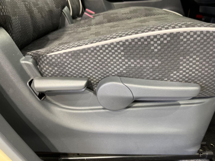 2018 Suzuki Hustler DAA-MR41S (UW-69ef589c07bd2)[28]