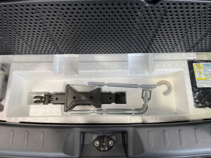 2018 Suzuki Hustler DAA-MR41S (UW-69ef589d117e3)[16]