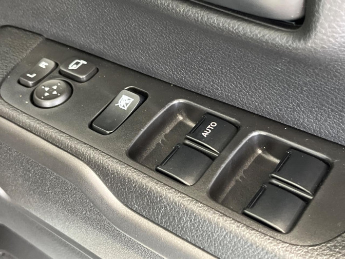 2024 Suzuki Hustler 5AA-MR92S (UW-69ef58a133add)[25]