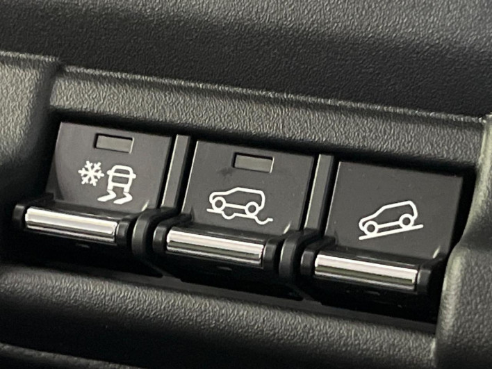 2024 Suzuki Hustler 5AA-MR92S (UW-69ef58a133add)[11]