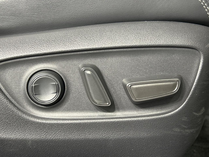 2019 Toyota RAV4 6BA-MXAA54 (UW-69ef58a42a113)[19]