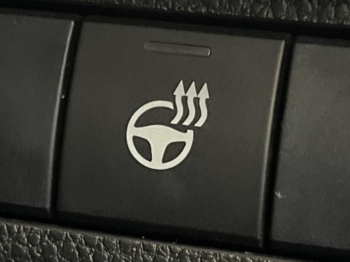 2019 Toyota RAV4 6BA-MXAA54 (UW-69ef58a60304d)[28]