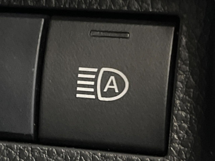 2019 Toyota RAV4 6BA-MXAA54 (UW-69ef58a60304d)[29]