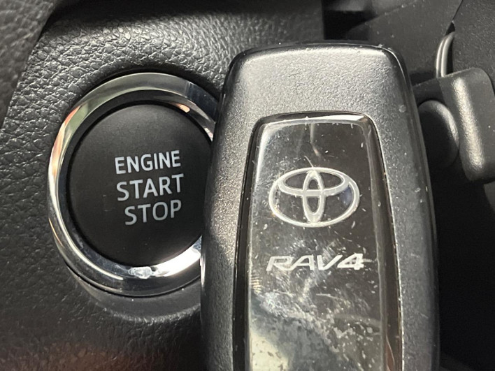 2020 Toyota RAV4 6BA-MXAA54 (UW-69ef58a89b2be)[17]