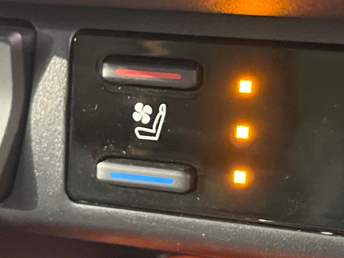 2020 Toyota RAV4 6BA-MXAA54 (UW-69ef58a89b2be)[24]