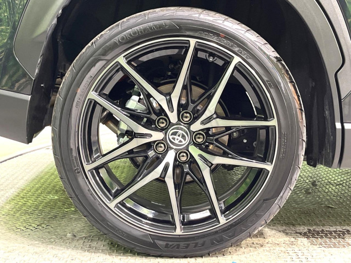 2025 Toyota Corolla Cross 6AA-MXGH15 (UW-69ef58aa2813f)[22]