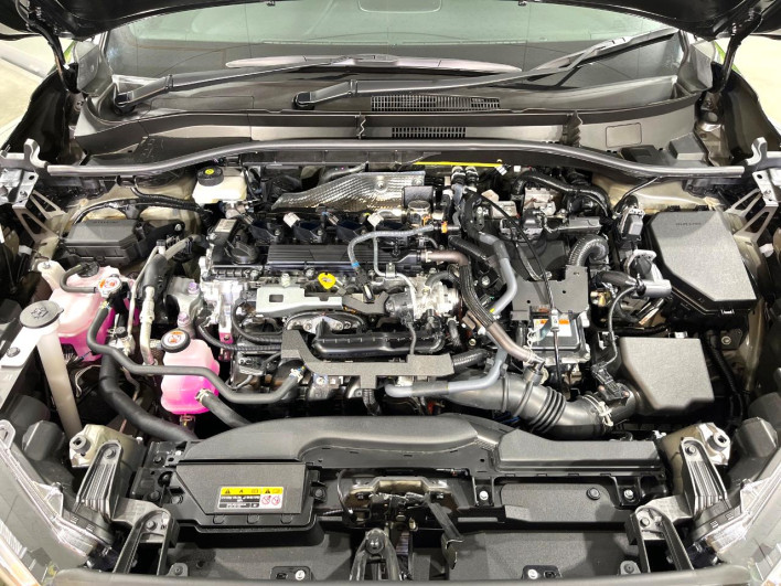 2025 Toyota Corolla Cross 6AA-MXGH15 (UW-69ef58aa2813f)[4]