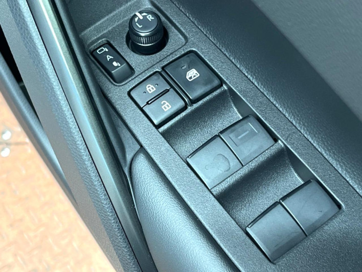 2026 Toyota Corolla Cross 6AA-MXGH15 (UW-69ef58aa6a387)[21]