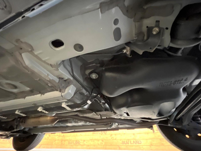 2023 Toyota Yaris Cross 5BA-MXPB10 (UW-69ef58ac37d18)[26]