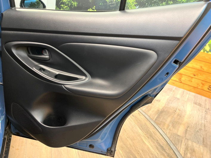 2023 Toyota Yaris Cross 5BA-MXPB10 (UW-69ef58ac37d18)[19]