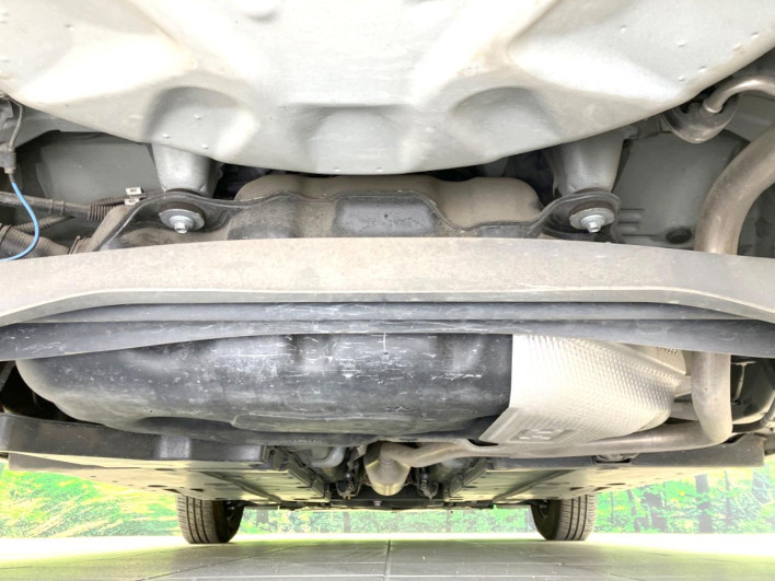 2020 Toyota Yaris 6AA-MXPH10 (UW-69ef58ad1db5c)[6]