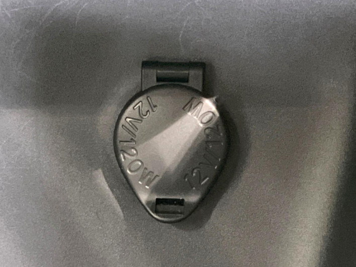 2020 Toyota Yaris 6AA-MXPH10 (UW-69ef58ad1db5c)[19]