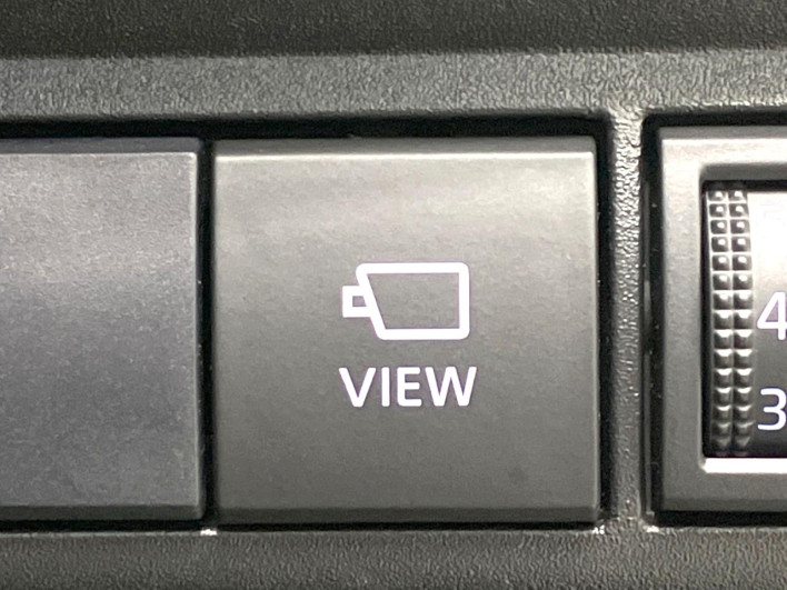 2020 Toyota Yaris 6AA-MXPH10 (UW-69ef58ad1db5c)[15]