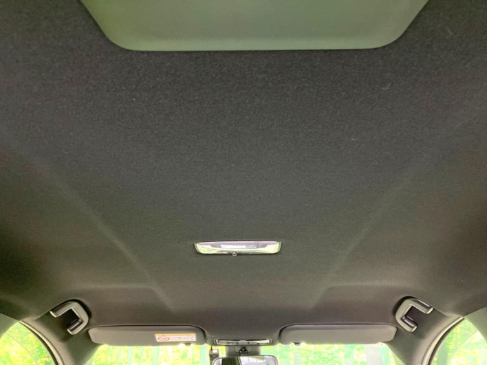 2020 Toyota Yaris 6AA-MXPH10 (UW-69ef58ad1db5c)[11]