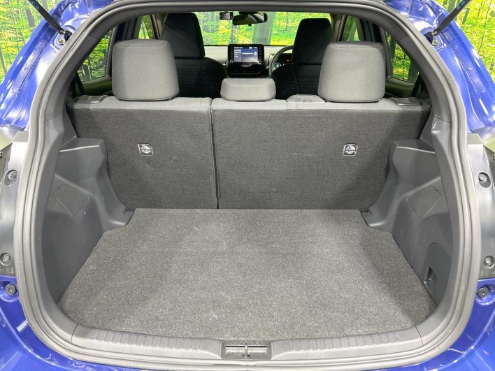 2021 Toyota Yaris 6AA-MXPH10 (UW-69ef58adecffe)[29]