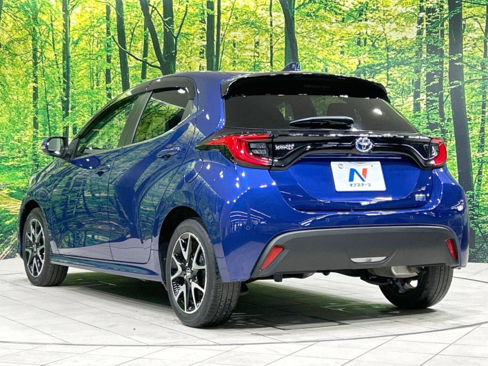 2021 Toyota Yaris 6AA-MXPH10 (UW-69ef58adecffe)[12]