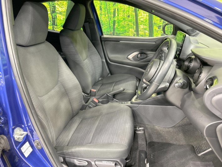 2021 Toyota Yaris 6AA-MXPH10 (UW-69ef58adecffe)[24]