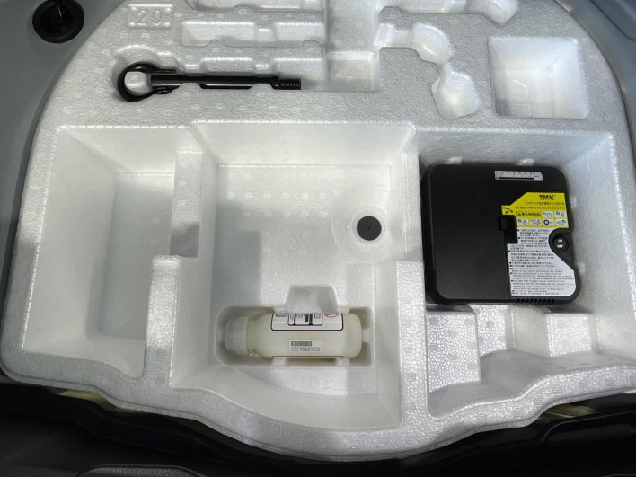 2023 Toyota Yaris 6AA-MXPH10 (UW-69ef58ae1436d)[15]