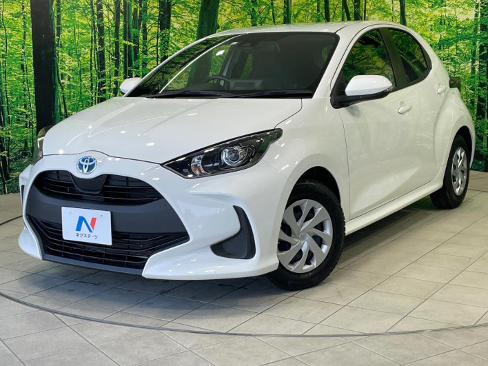 2023 Toyota Yaris 6AA-MXPH10 (UW-69ef58ae1436d)[0]