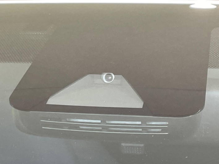 2023 Toyota Yaris 6AA-MXPH10 (UW-69ef58ae1436d)[5]