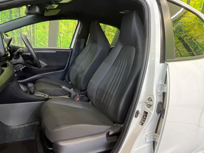 2023 Toyota Yaris 6AA-MXPH10 (UW-69ef58ae62d68)[11]