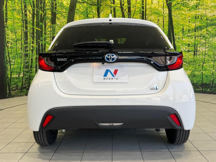 2023 Toyota Yaris 6AA-MXPH10 (UW-69ef58ae62d68)[26]