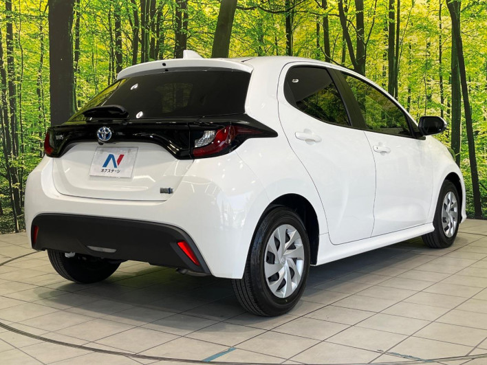 2023 Toyota Yaris 6AA-MXPH10 (UW-69ef58ae62d68)[17]