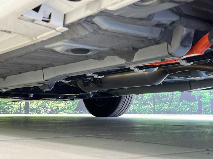 2023 Toyota Yaris 6AA-MXPH10 (UW-69ef58ae62d68)[29]