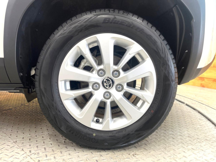 2021 Toyota Yaris Cross 6AA-MXPJ10 (UW-69ef58af20485)[28]