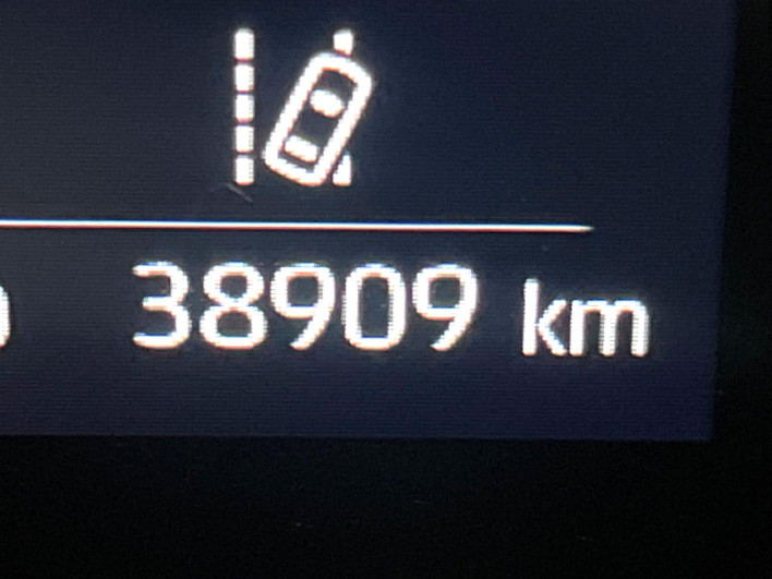 2021 Toyota Yaris Cross 6AA-MXPJ10 (UW-69ef58af20485)[2]