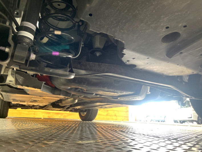 2021 Toyota Yaris Cross 6AA-MXPJ10 (UW-69ef58af20485)[12]