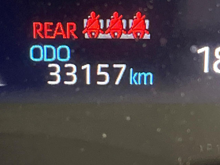 2022 Toyota Yaris Cross 6AA-MXPJ10 (UW-69ef58afc9a04)[2]