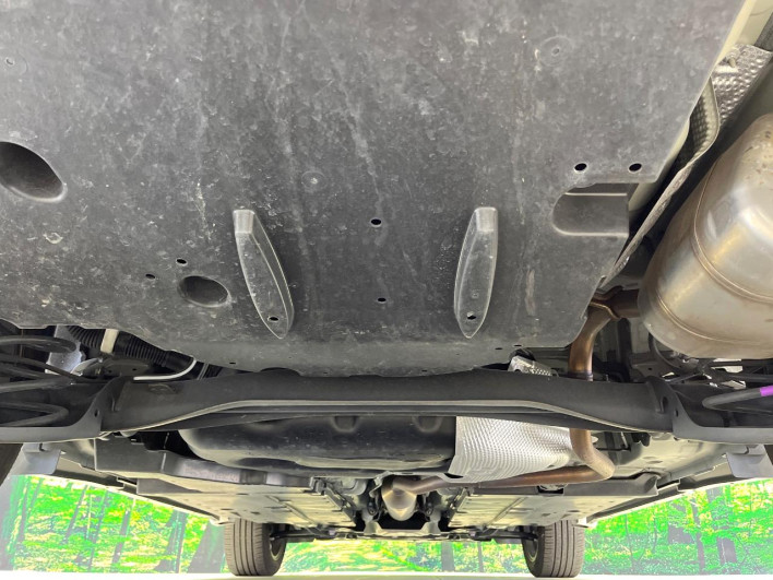 2022 Toyota Yaris Cross 6AA-MXPJ10 (UW-69ef58afc9a04)[15]