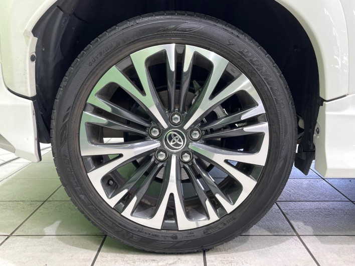 2022 Toyota Yaris Cross 6AA-MXPJ10 (UW-69ef58afc9a04)[29]