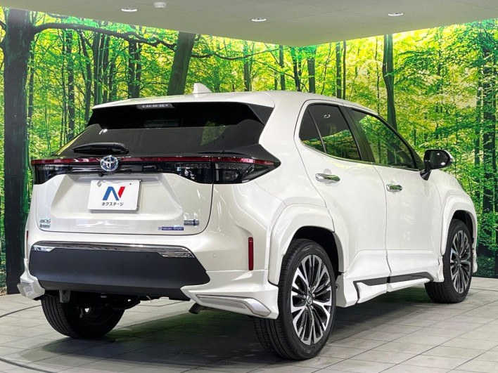 2022 Toyota Yaris Cross 6AA-MXPJ10 (UW-69ef58afc9a04)[18]