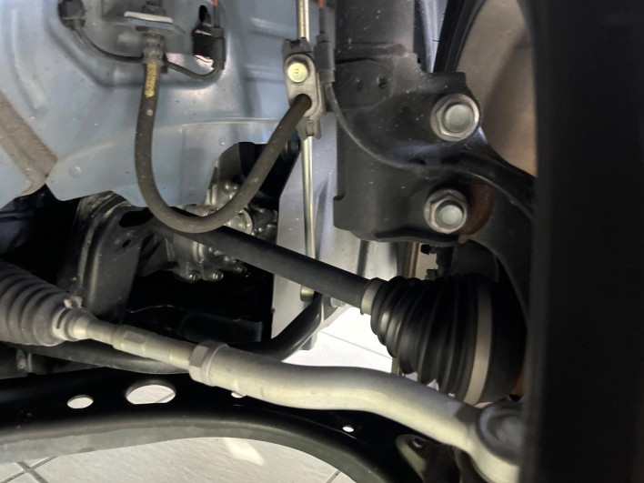 2023 Toyota Yaris Cross 6AA-MXPJ10 (UW-69ef58b01724a)[27]