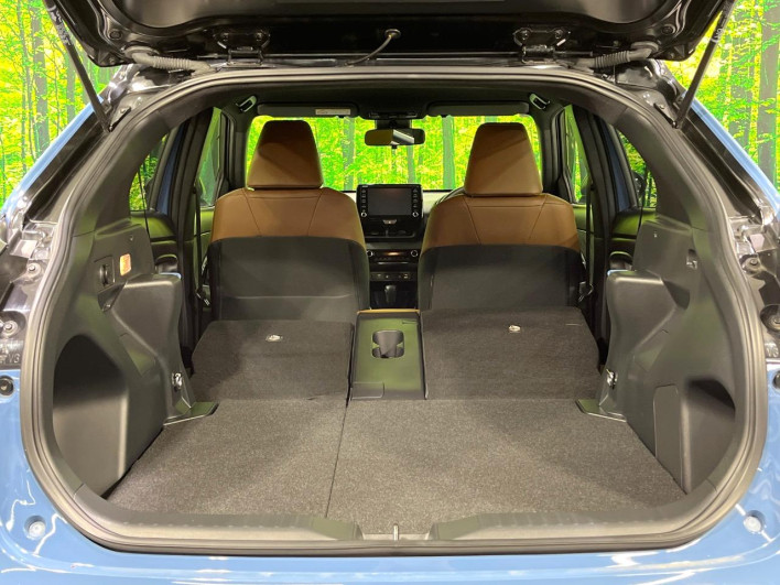 2023 Toyota Yaris Cross 6AA-MXPJ10 (UW-69ef58b01724a)[11]