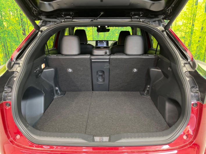 2024 Toyota Yaris Cross 6AA-MXPJ10 (UW-69ef58b062b7b)[25]