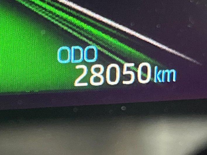 2022 Toyota Yaris Cross 6AA-MXPJ10 (UW-69ef58b109303)[2]