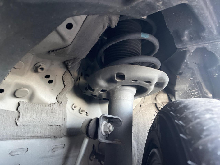 2022 Toyota Yaris Cross 6AA-MXPJ10 (UW-69ef58b109303)[28]