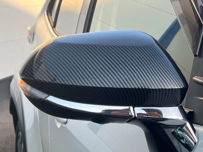 2022 Toyota Yaris Cross 6AA-MXPJ10 (UW-69ef58b109303)[9]