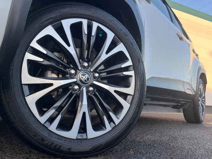 2022 Toyota Yaris Cross 6AA-MXPJ10 (UW-69ef58b109303)[4]