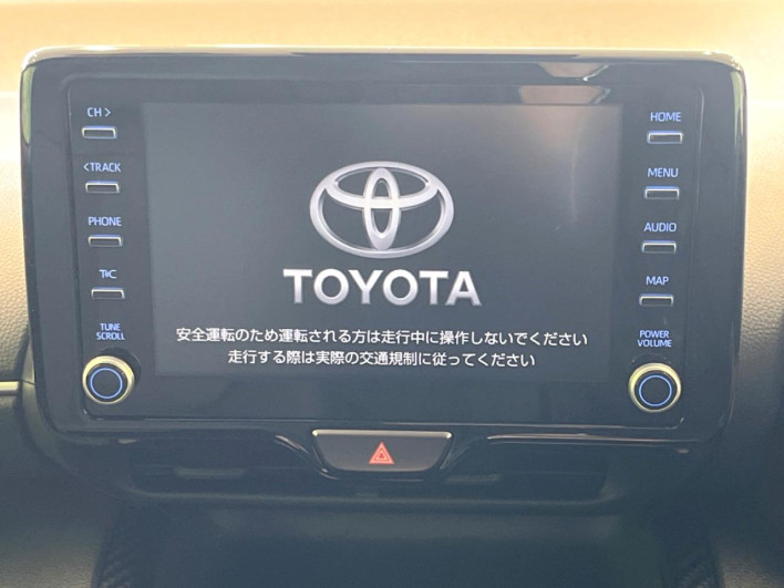 2022 Toyota Yaris Cross 6AA-MXPJ10 (UW-69ef58b1a0c96)[4]