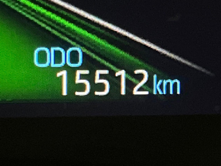 2022 Toyota Yaris Cross 6AA-MXPJ10 (UW-69ef58b1a0c96)[2]